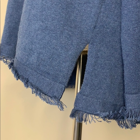 525 AMERICA Cashmere Blend VNeck Blue Frey Sweater - Picture 3 of 11
